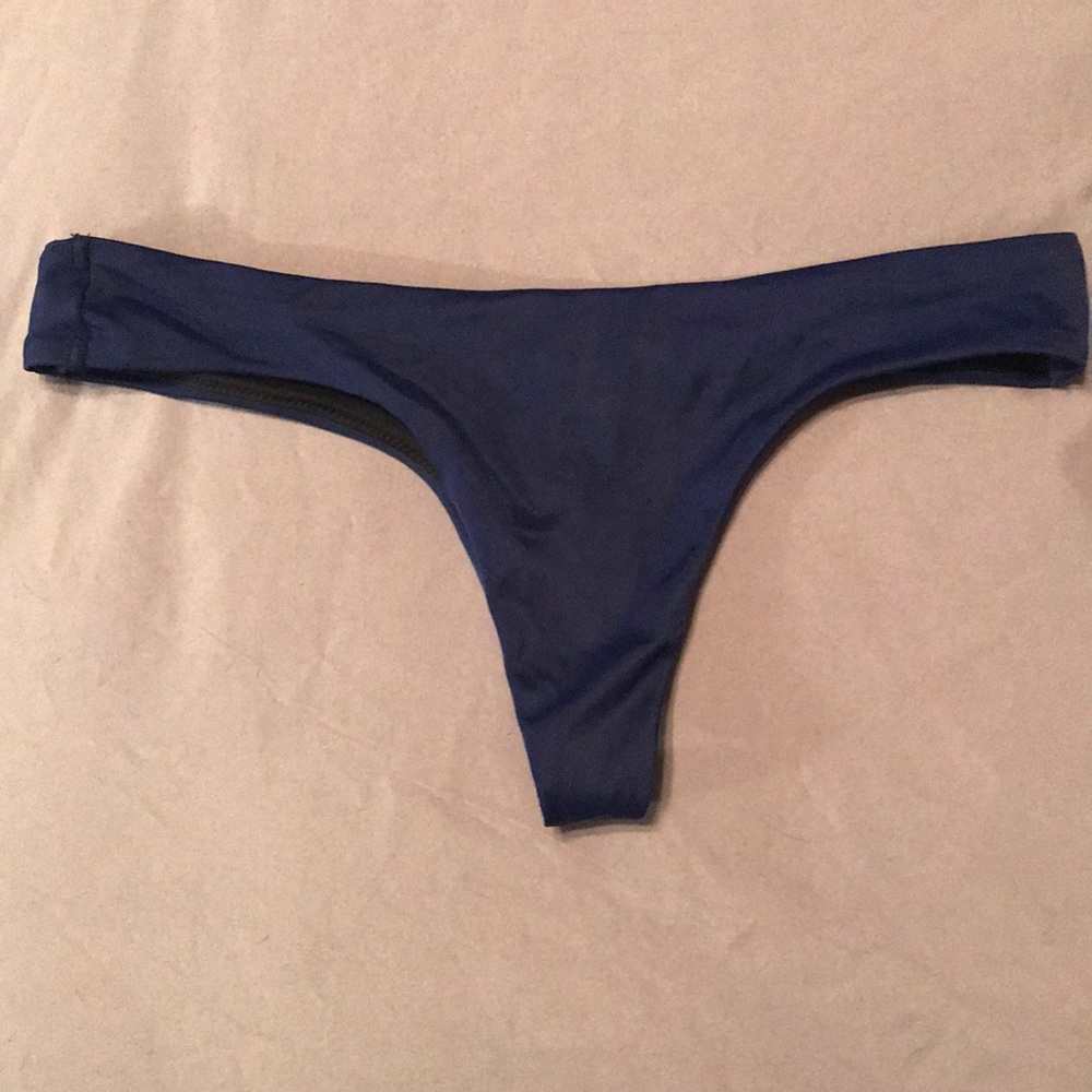 VS bikini bottoms